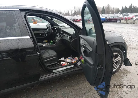 2019 Mercedes-Benz Glc 300 4Matic from USA, damaged, VIN WDC0G4KB7KF638709